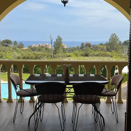 Cozy Duplex Les Rotes