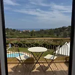Semesterbostad Cozy Duplex Les Rotes