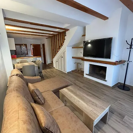 Cozy Duplex Les Rotes Holiday home