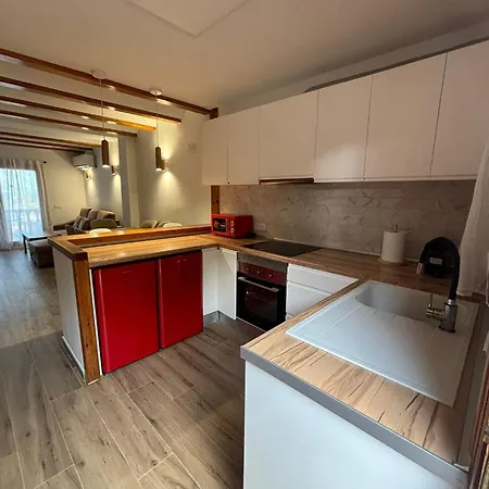 Cozy Duplex Les Rotes Holiday home *